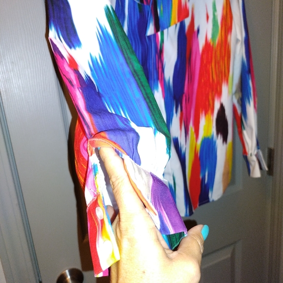 Tailor Made Pussy Bow Blouse With Wow Factor. - Picture 4 of 11